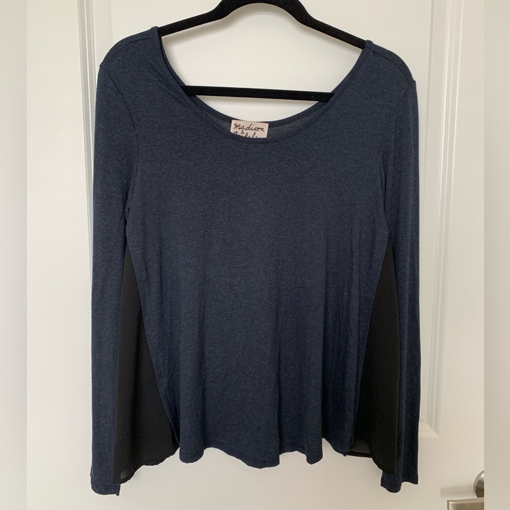 Madison & Berkeley Women’s Long-Sleeve Size XS